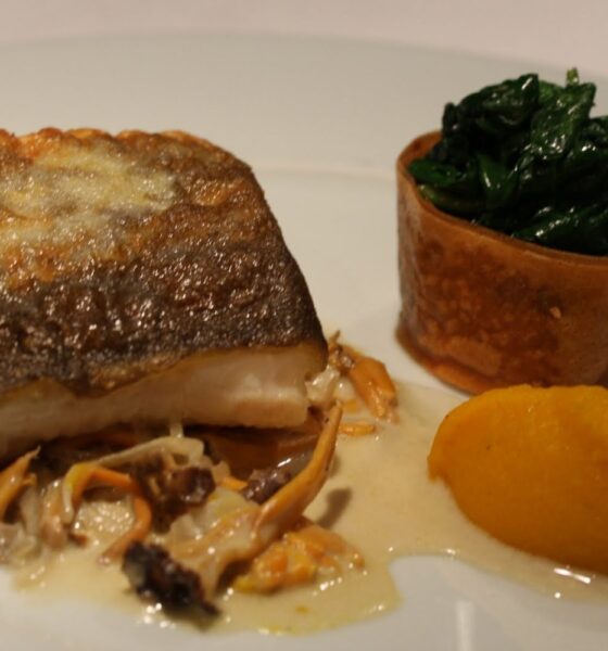 Dos de cabillaud aux chanterelles et crème de potiron